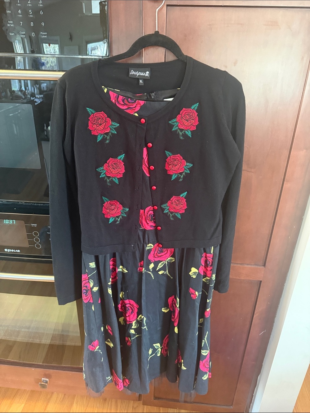Black Cardigan and rose Dress with Red Rose Embroidery rockabilly style